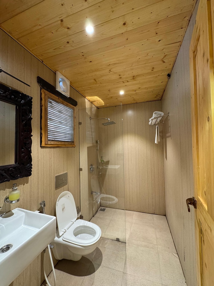 Vasant Kunj Nature Resort