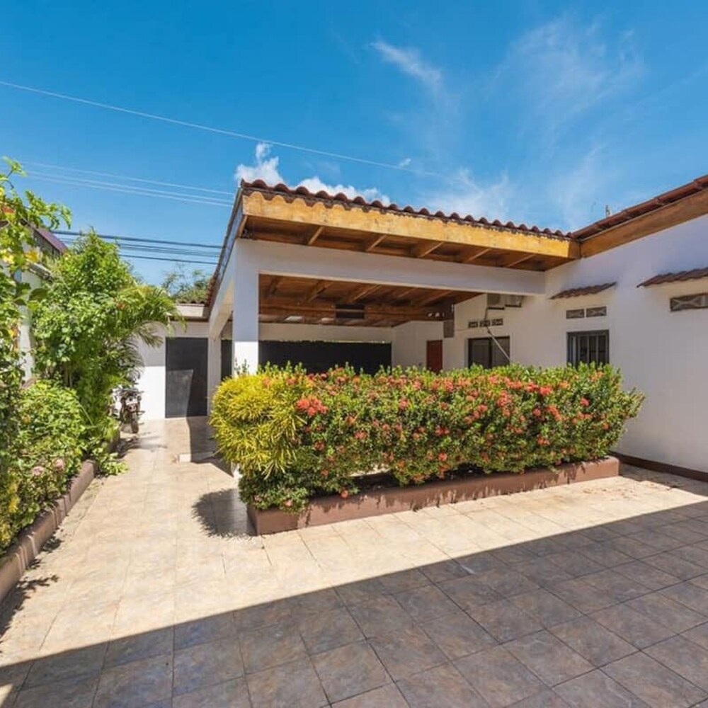 Beachfront Home Sand in Your Feet Surf and Relax