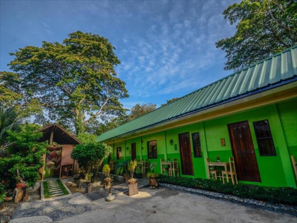 OYO 622 Butterfly Totem Guesthouse