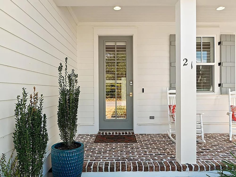 Sand Dollar Beach Cottage