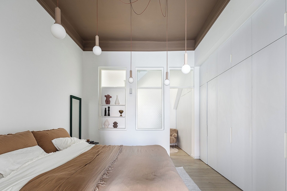 The Gem of Neve Tzedek by Sea N' Rent