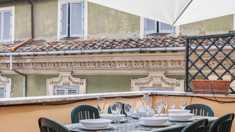 Rental in Rome Navona Penthouse