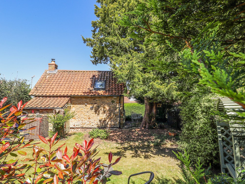 Old Blacksmiths Cottage