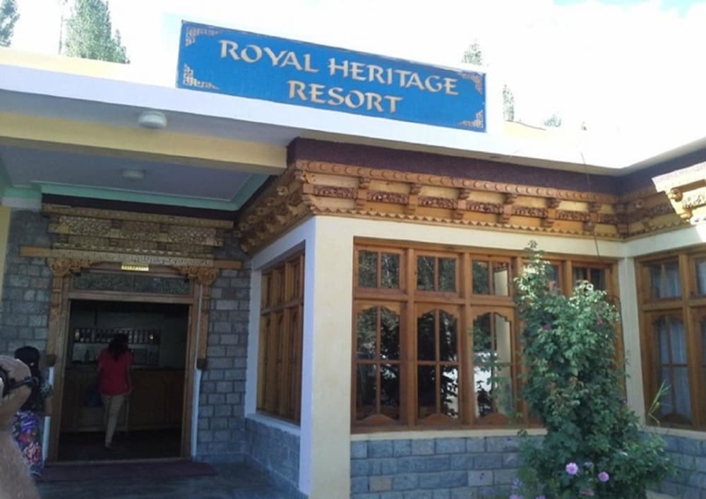 TIH Royal Heritage Resort