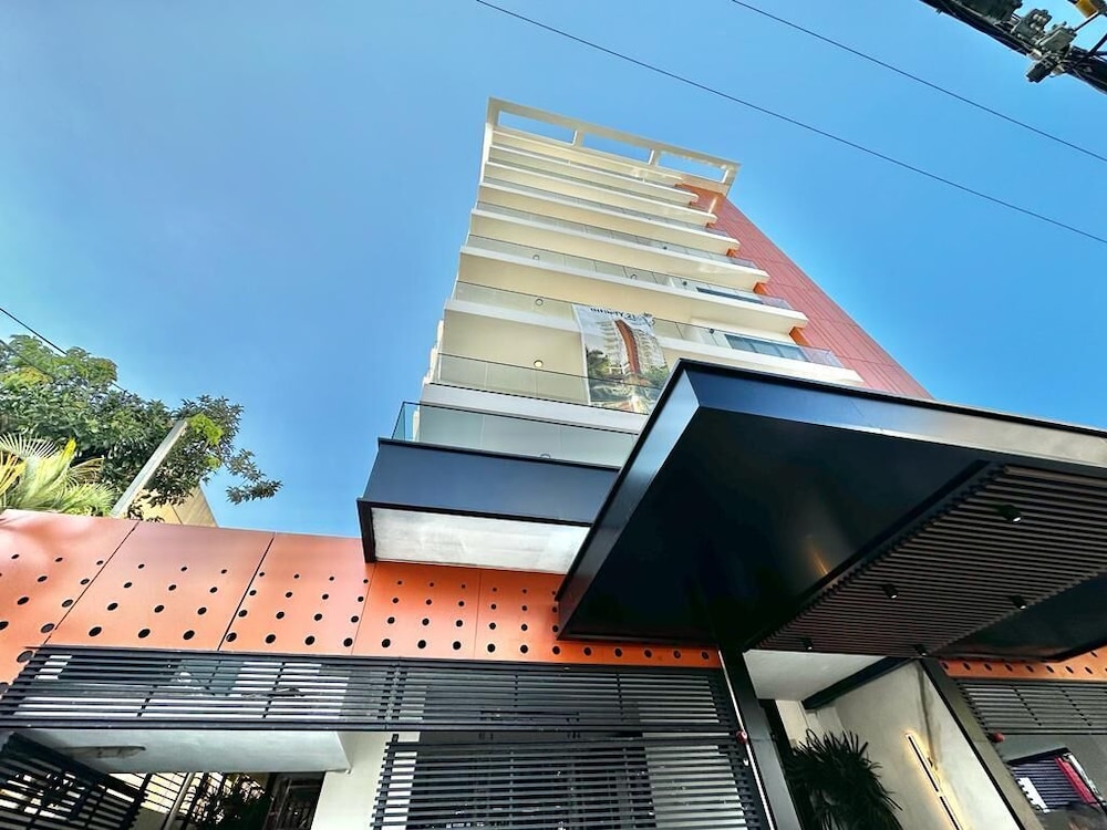 Two Bedroom Space With Pool Oasis Near Hotel Embajador