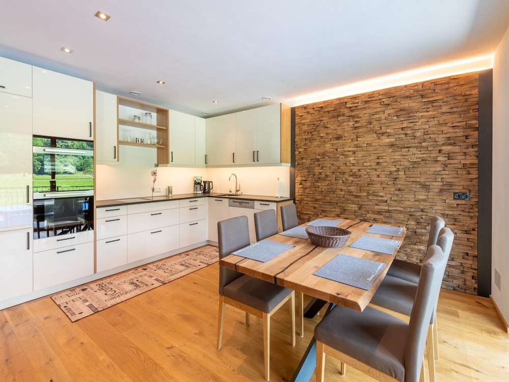Spacious Holiday Apartment Near Kitzbuhel