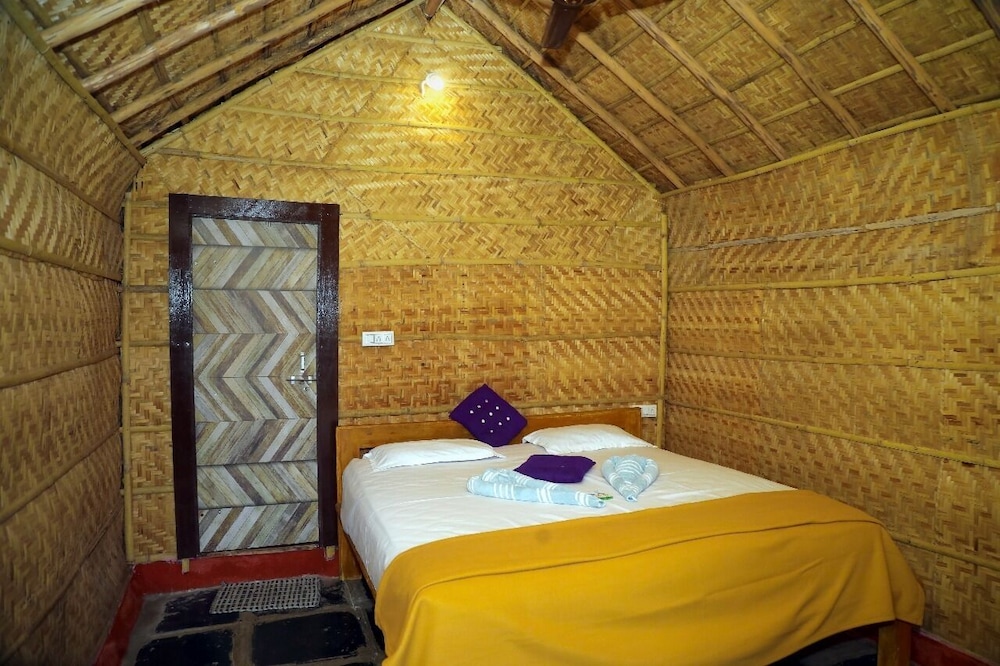 Shanthi Dhama Resort