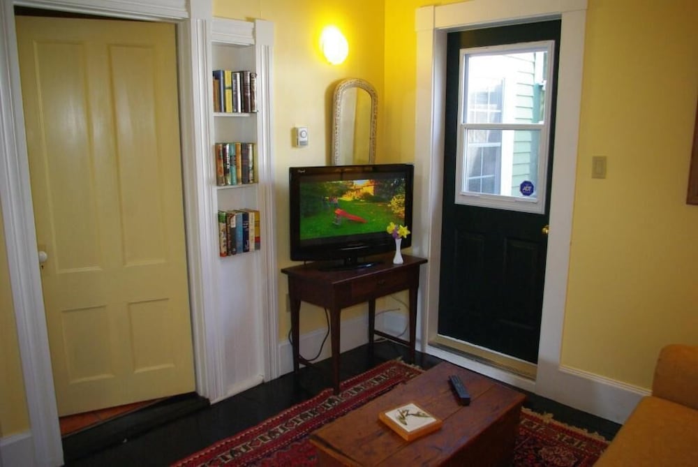 Photo 46