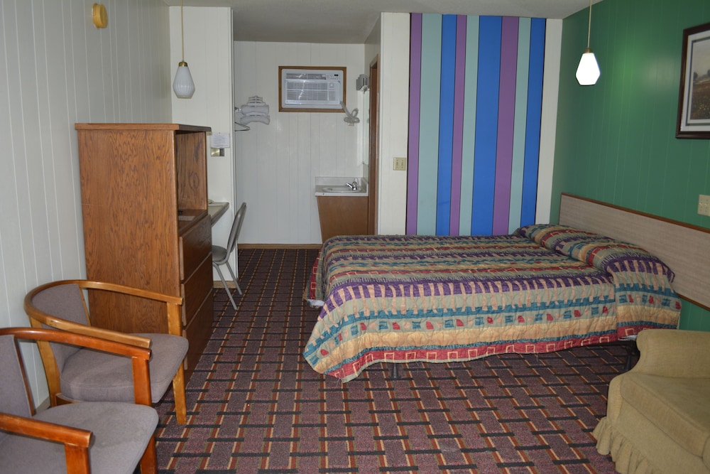 Edgetowner Motel