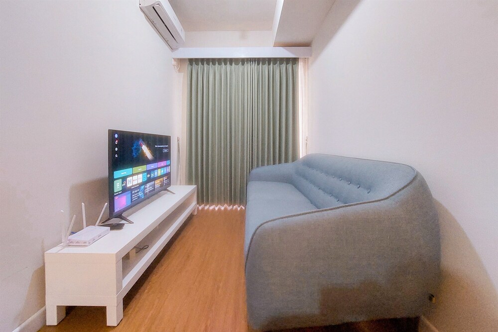 Cozy And Simply 1Br Apartment Anwa Residence