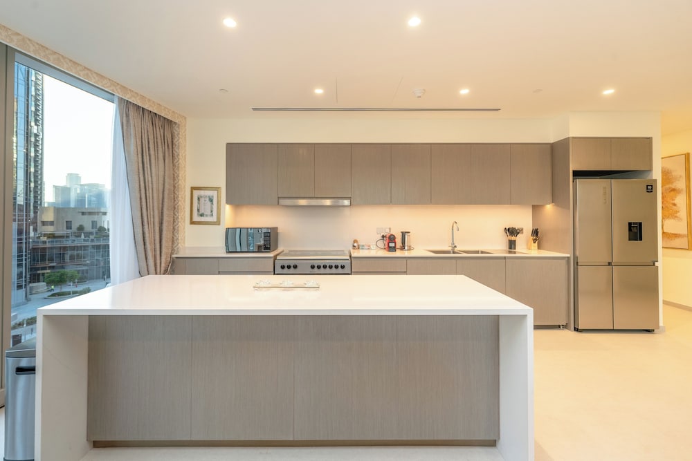 One Lux Stay Grande Signature Residences