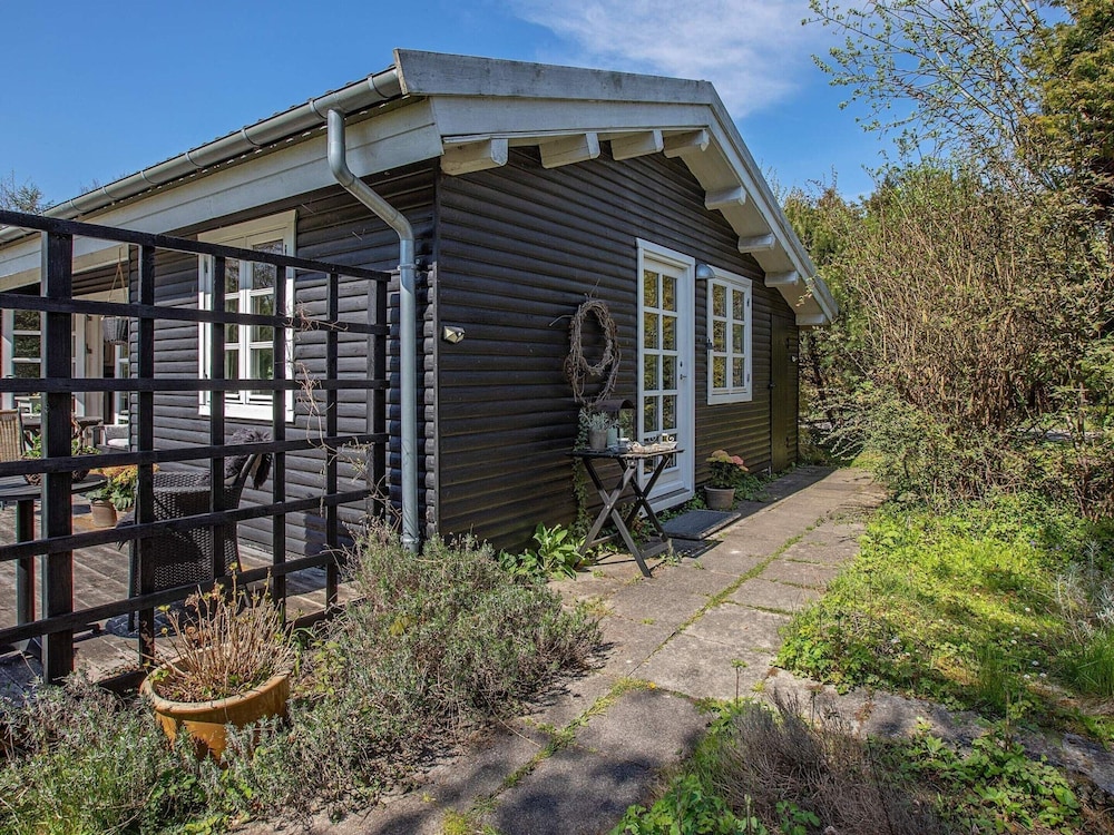 8 Person Holiday Home in Vaeggerlose view 3