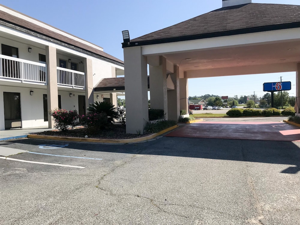 Econo Lodge
