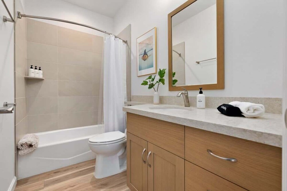 @ Marbella Lane - Serene & Lovely MT + Ocean Views