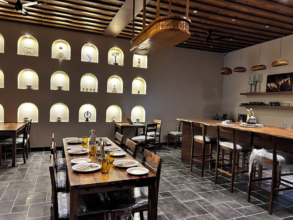 Moshams - A Home with Nature & Elegance