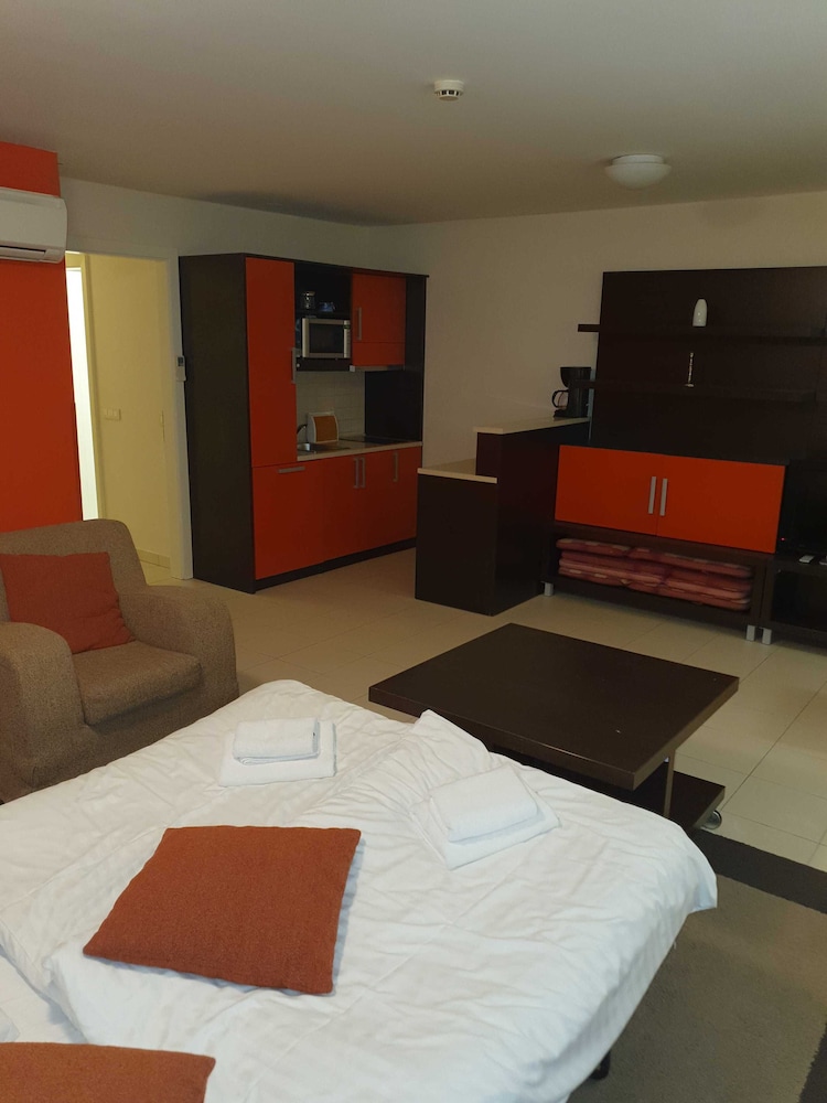 Marina Portorož Family Friendly Apartment 4