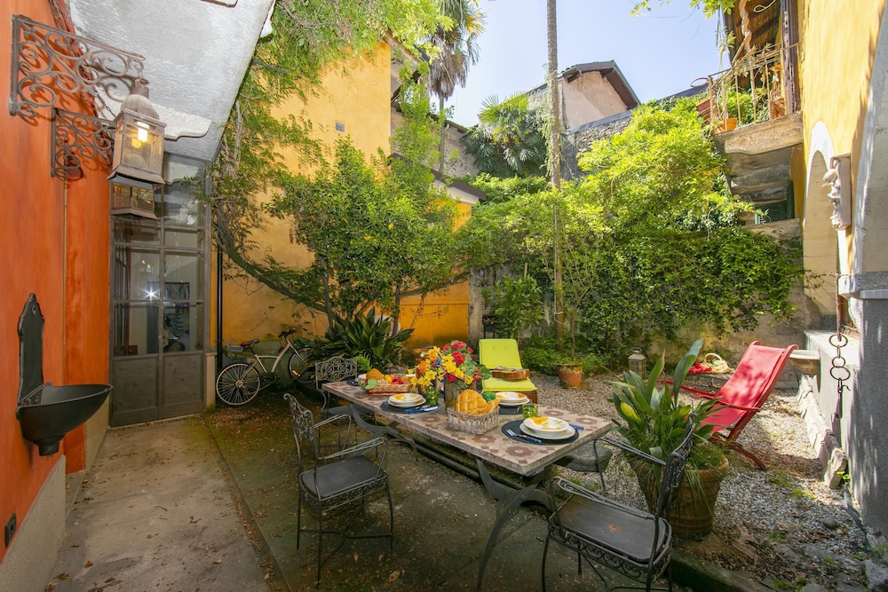 Residenza Il Glicine di Lesa view 2