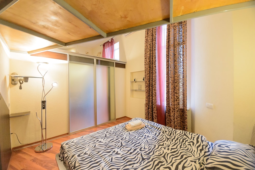 Kiev Accommodation Hotel Service