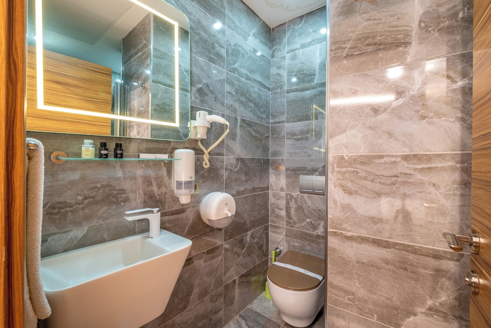 La Wisteria Butik Otel İstanbul - Image 51