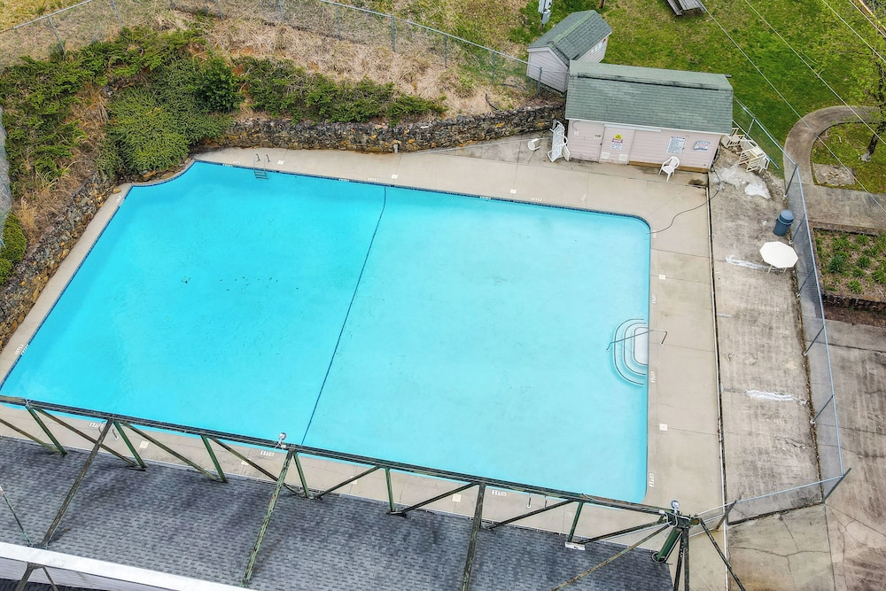 Game Room & 3-story Deck at Lake Hiwassee Hideaway