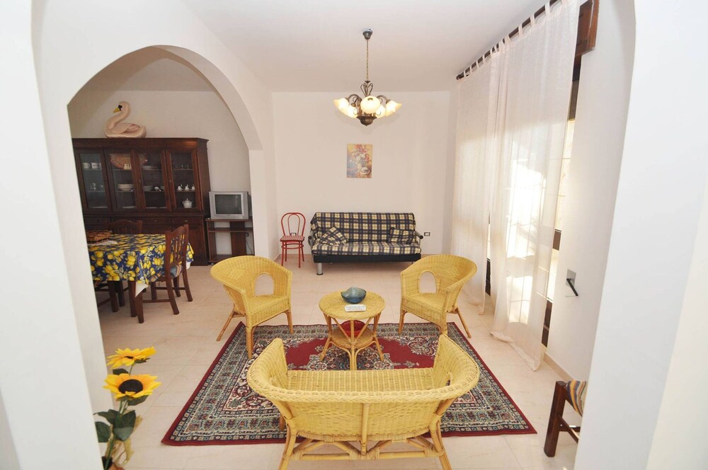 Villa Magnolia 2 - 8 Posti a Pochi Metri dal Mare