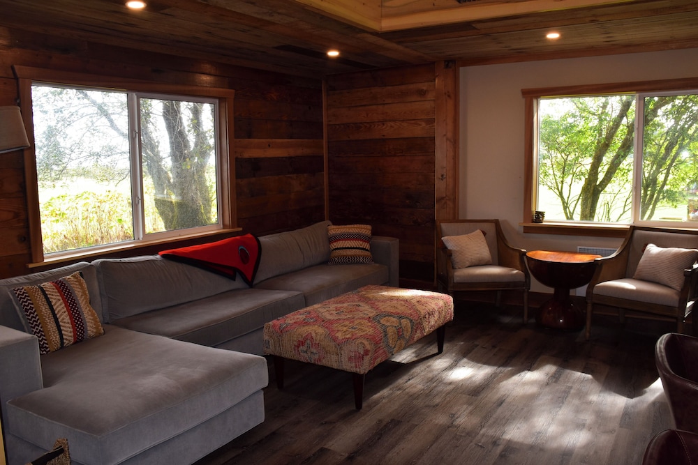 Hekate's Retreat