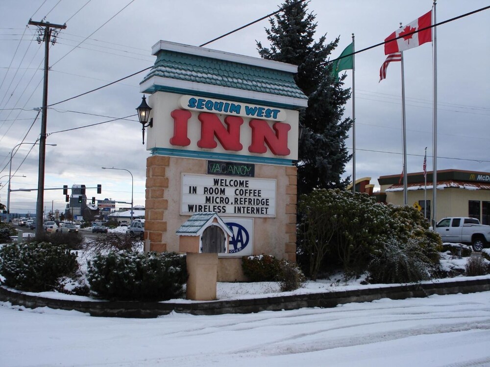 Sequim West Inn