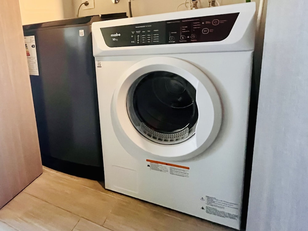 Studio Dubl Almeyda Laundry Office Pool Wifi