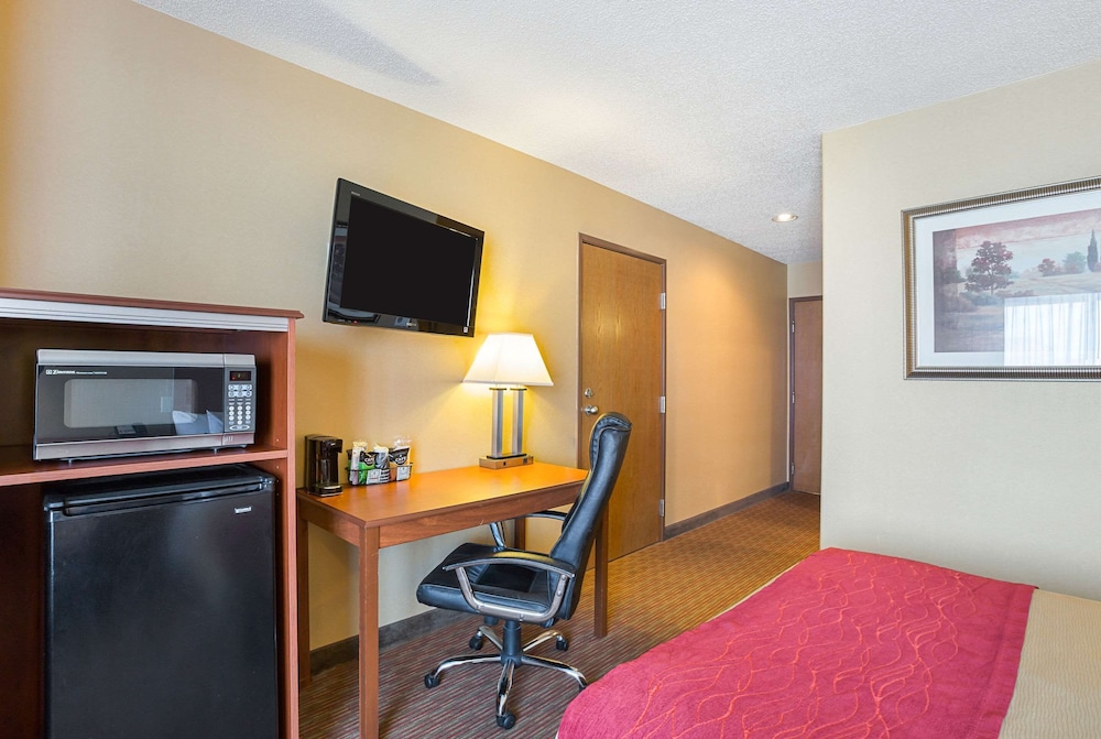 New York City Vacations - Quality Inn - Property Image 3