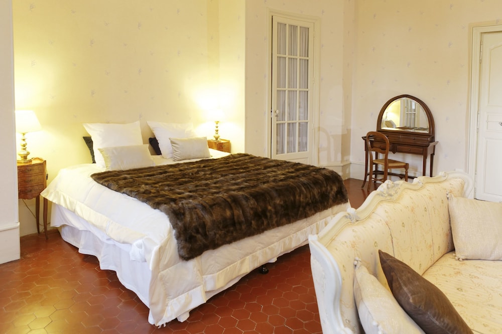 Chateau de Gramazie Chambres d'Hotes - Property Image 31