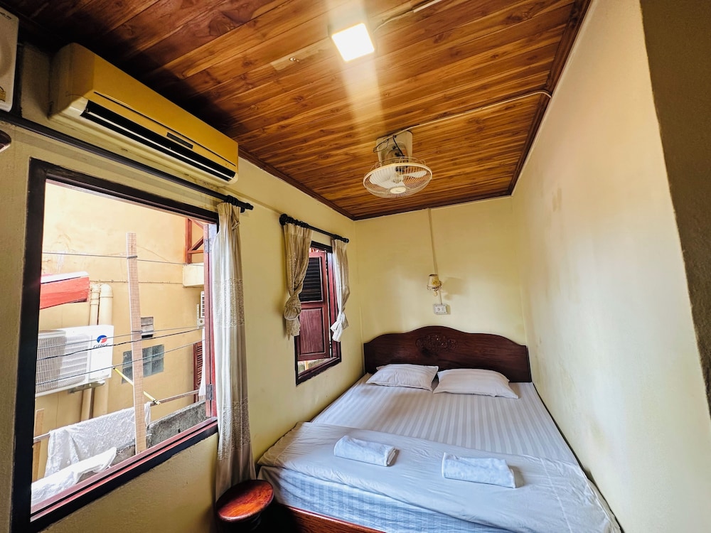 Silikhane Guest House