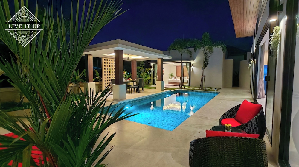 Santi Tara Villas