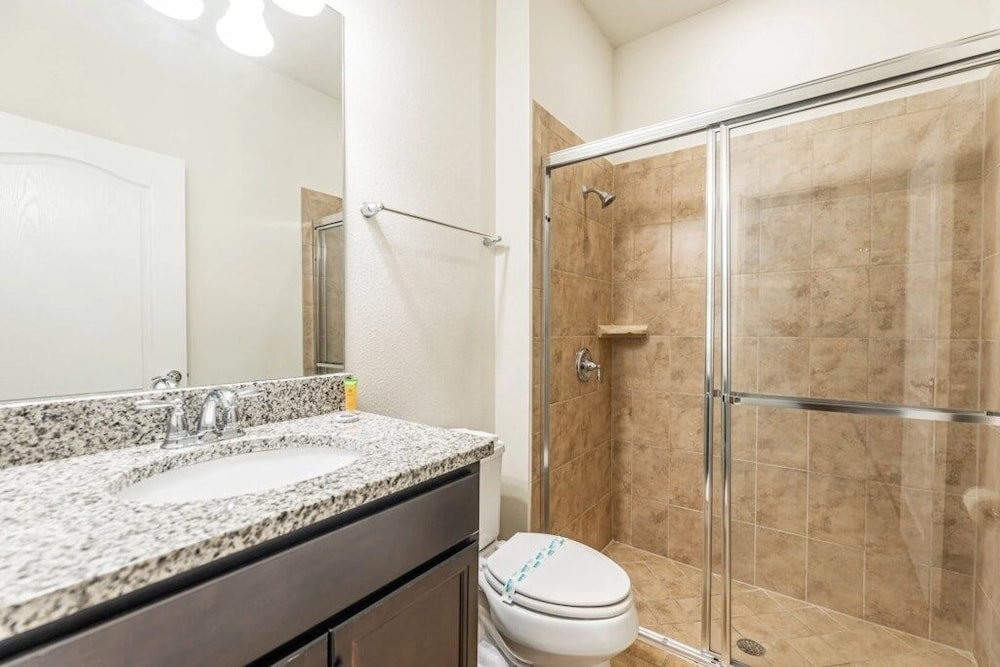 Magical Getaway Near Disney Private Pool + Resort Access, Bbq Grill! 4 Bedroom Townhouse