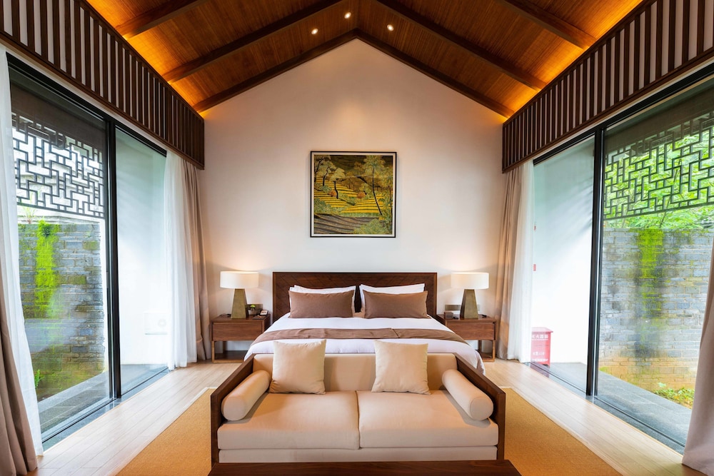 Kayumanis Yangshuo Private Villa & Spa