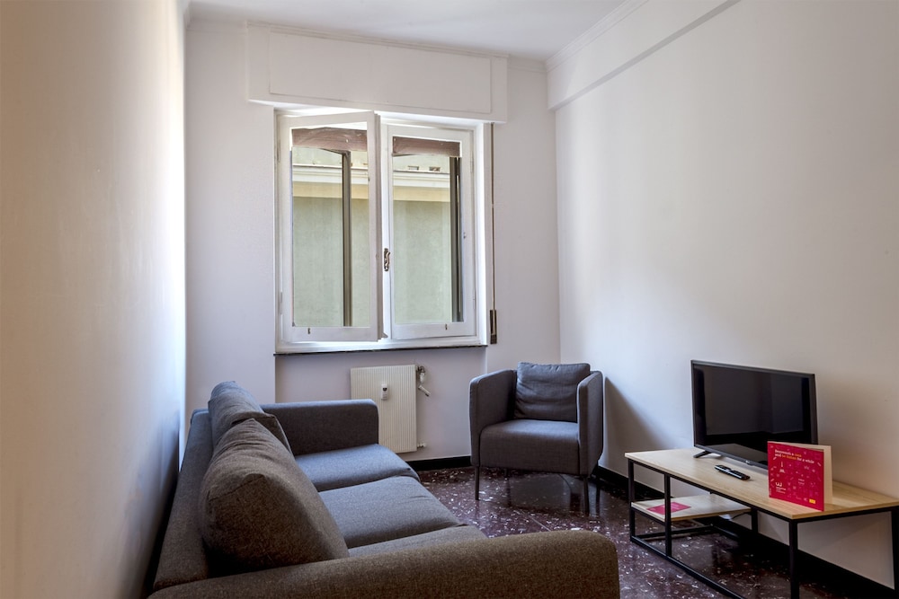 Corso Sardegna Design Apartment by Wonderful Italy