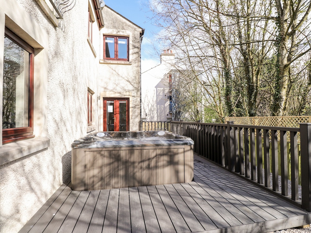 Crooklands Cottage