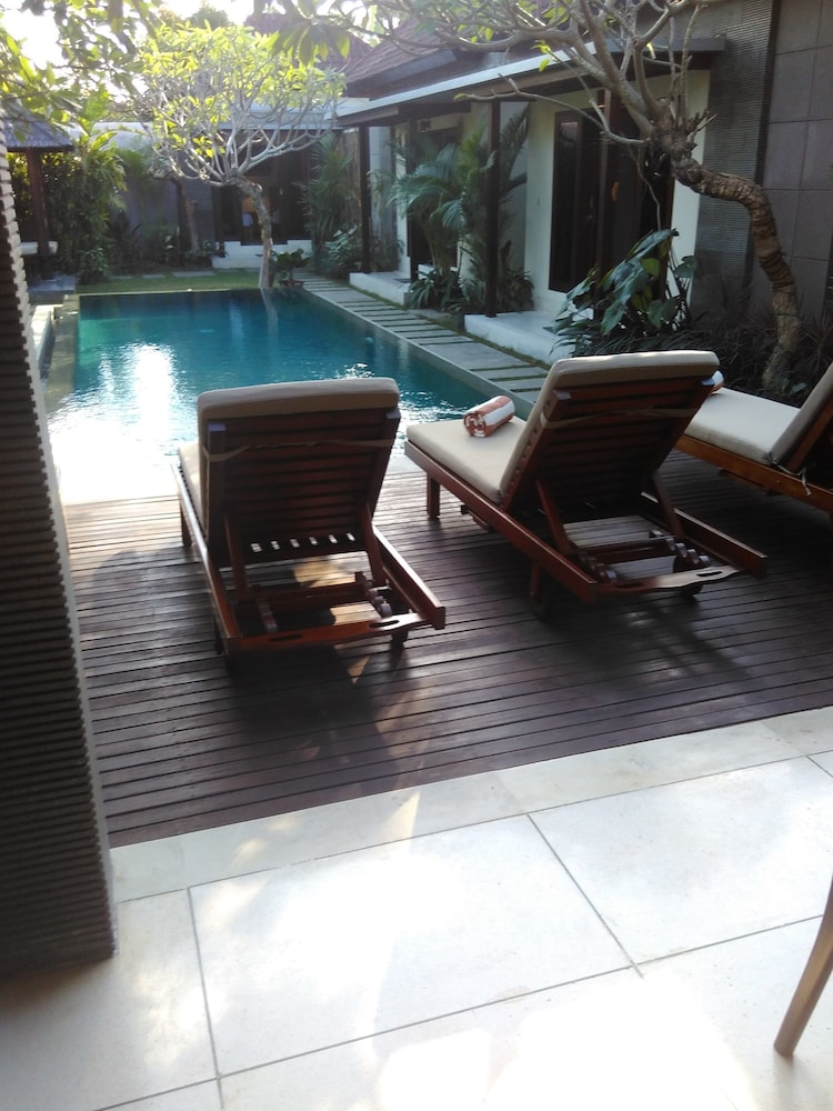 Luxury Family Three Bedroom Villa