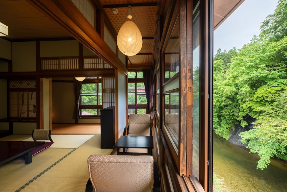 Namari Onsen Fujisan Ryokan