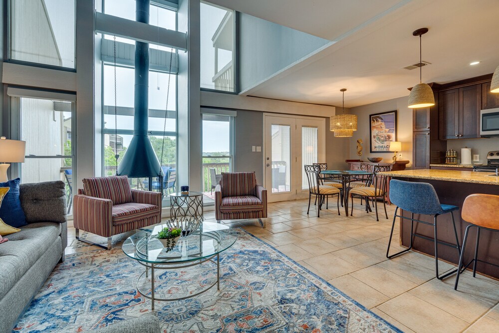 Modern Point Venture Vacation Rental w/ Deck! - Property Image 15