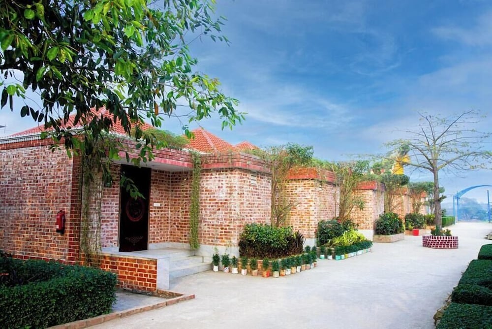 Eden Garden Resort Savar