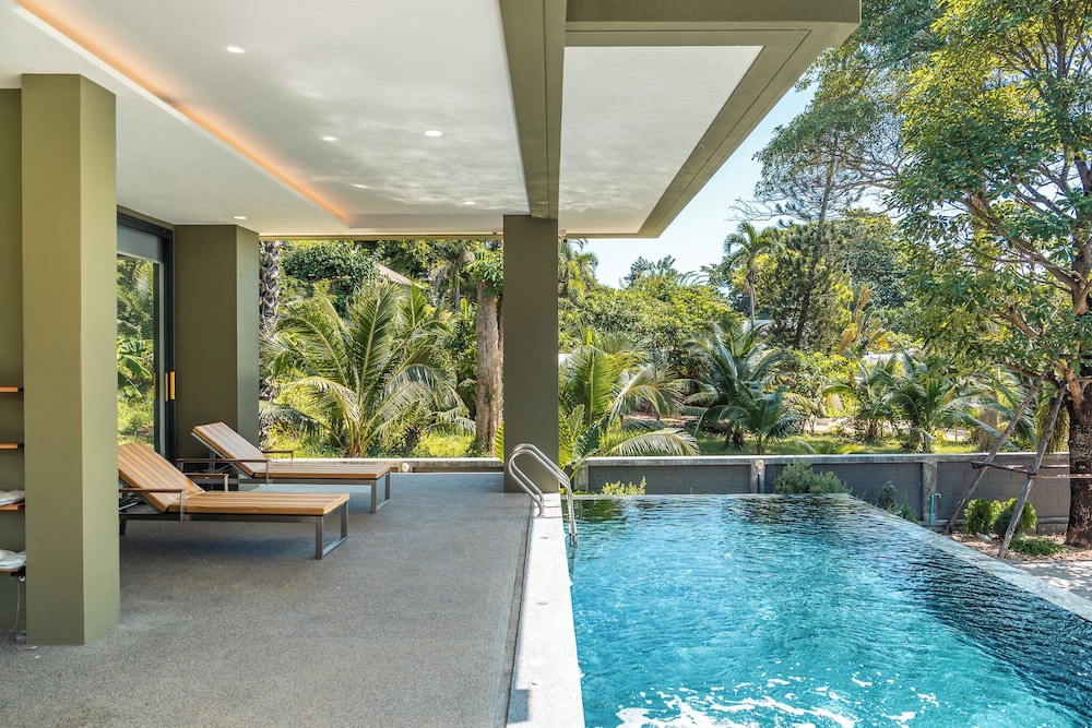 Merbrisa Rayong - Ao khai beachfront