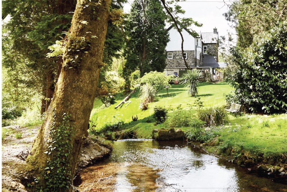 Afon Rhaiadr Country House
