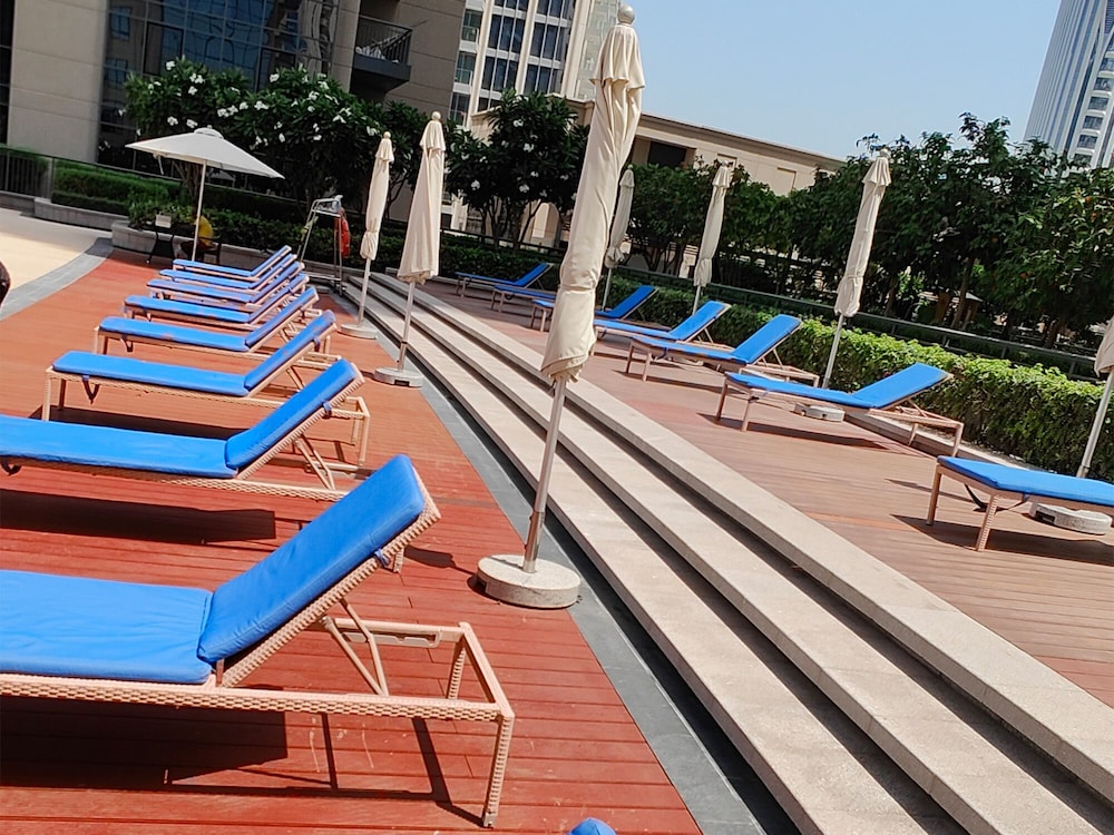 Cosmos Living - Dubai Creek Harbour
