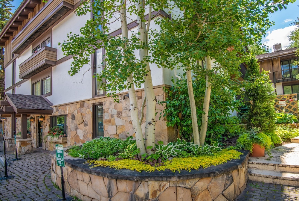 Villa Valhalla 1 2 Bedroom Condo
