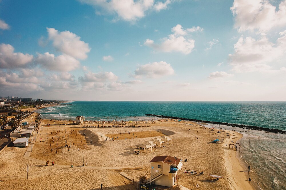 HaCarmel Beach Penthouse by Sea N Rent