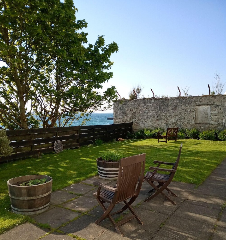 Port Charlotte Youth Hostel