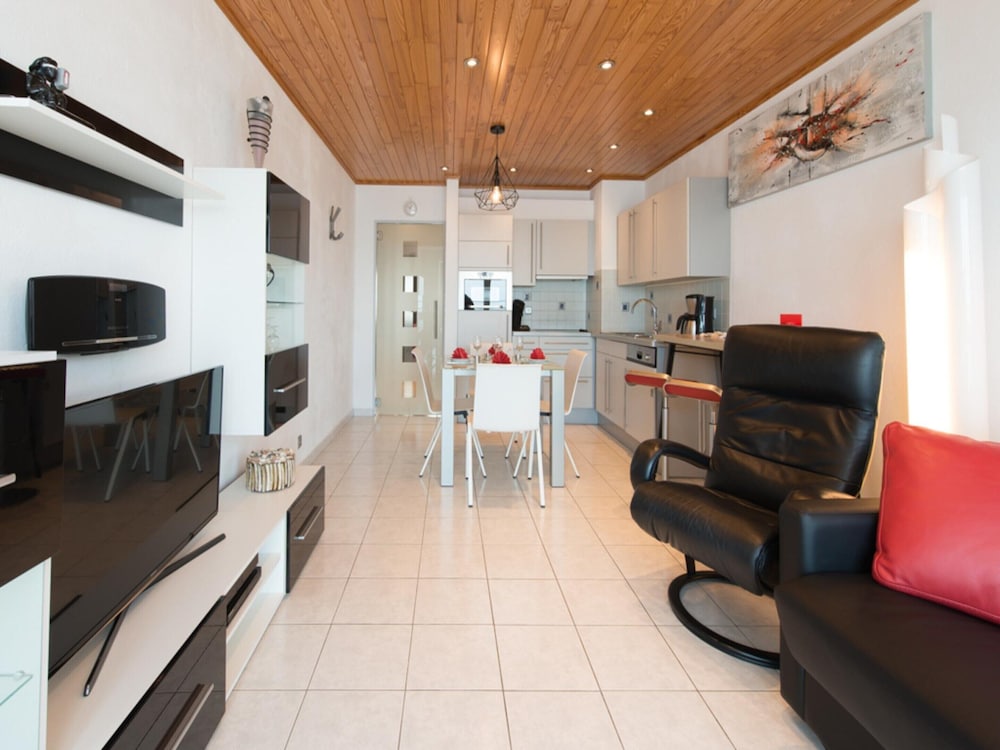 Apartment With Frontal sea View in Ostend