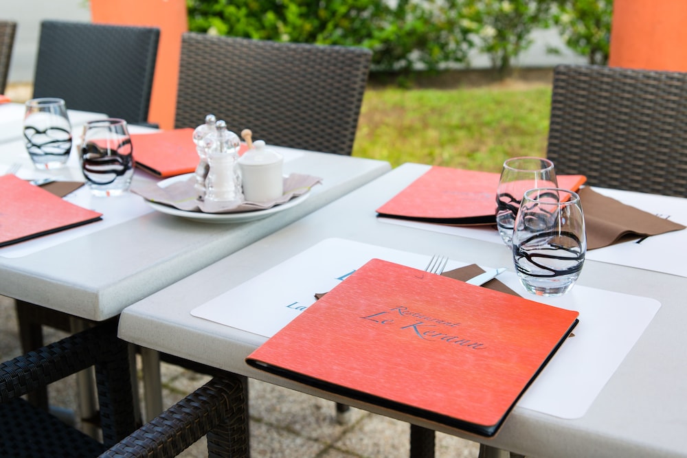 Saint-Herblain Vacations - Brit Hotel Nantes St Herblain - Le Kerann - Property Image 19