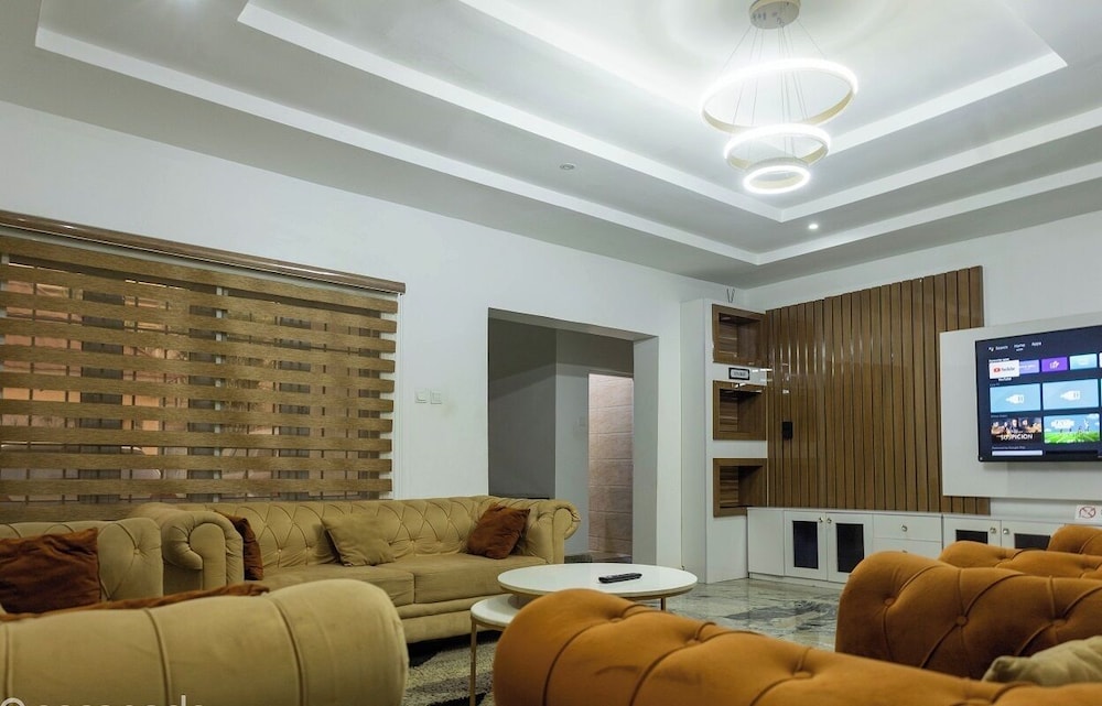 Omega Homes Guesthouse Lifecamp Abuja