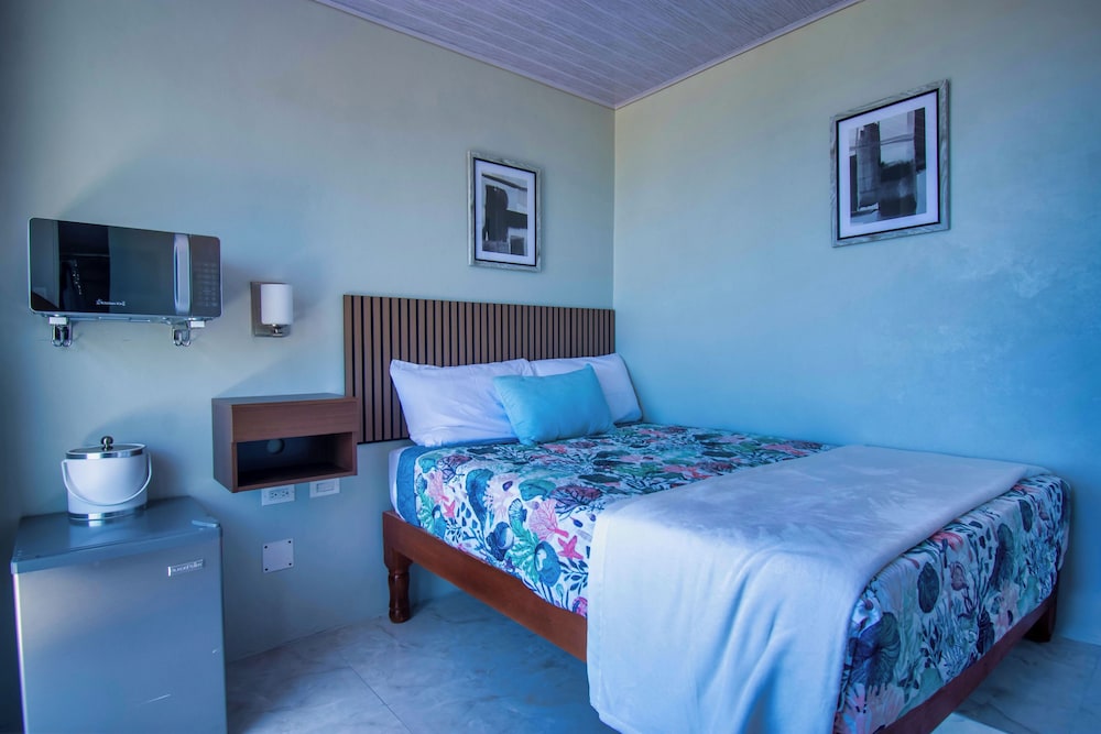 Majestic Heights Bed & Breakfast